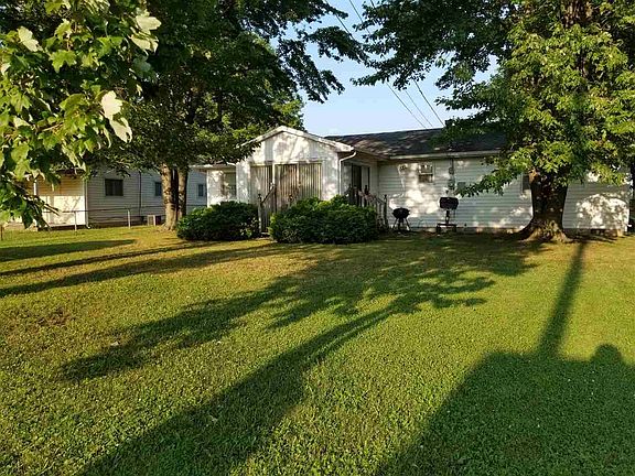 4th image of 206 Greenwood Dr