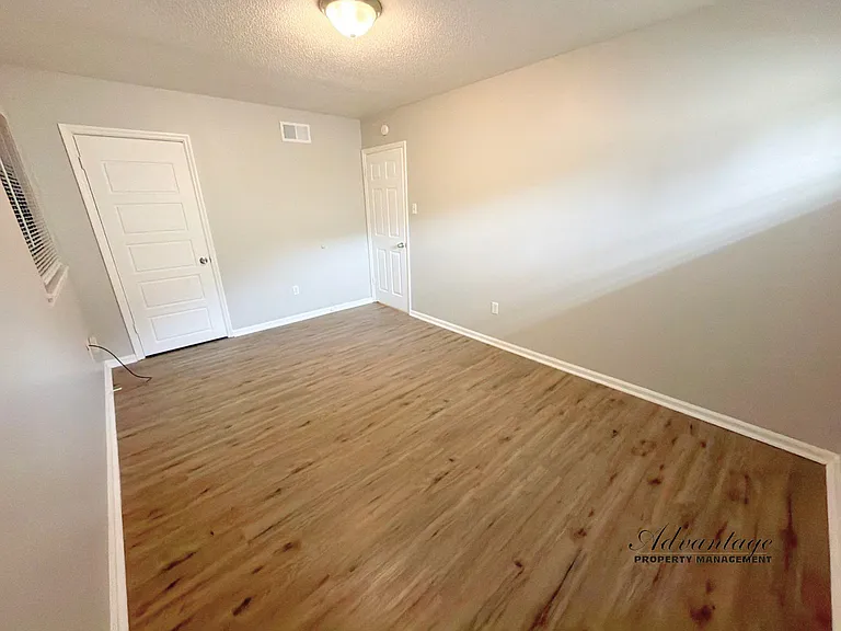 3816 Ford Rd — Photo 17