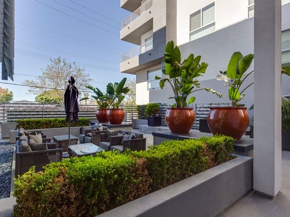 3rd image of 1730 Sawtelle Blvd APT 112