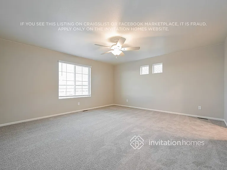 22352 E 38th Pl — Photo 10