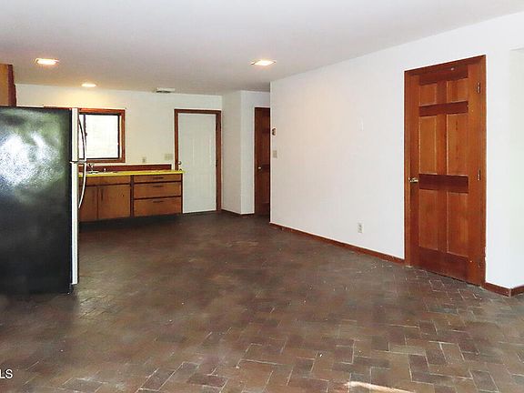 5th image of 2279 Lystra Rd #A