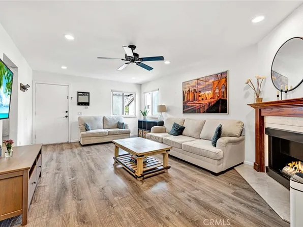 215 E Taft Ave #4, Orange, CA 92865