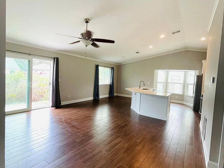 2408 Inverness Rd — Photo 9