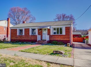 4816 Topping Rd, Rockville, MD 20852