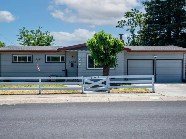 202 Wabash Avenue, Ukiah, CA 95482