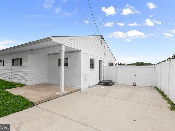 3rd image of 2607 Edgewood Ave
