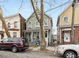 527 W Side Ave, Perth Amboy, NJ 08861