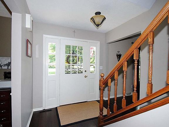 3rd image of 17598 Merry Oaks Trl