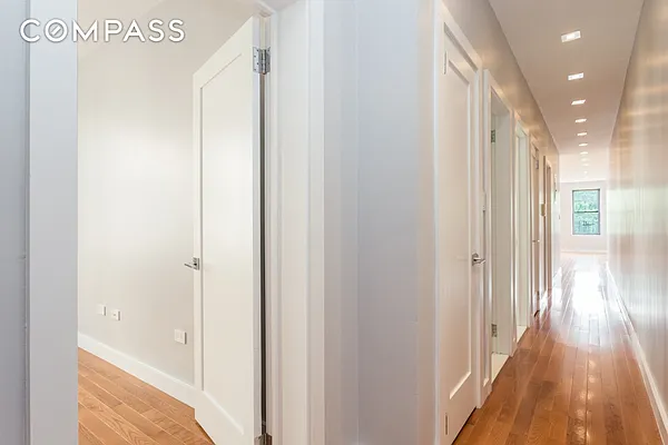 Rented by Compass | media 26