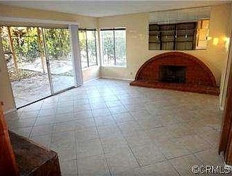 5th image of 2538 S Deegan Dr
