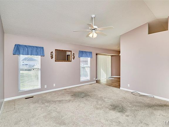 5th image of 153 Gorget Dr