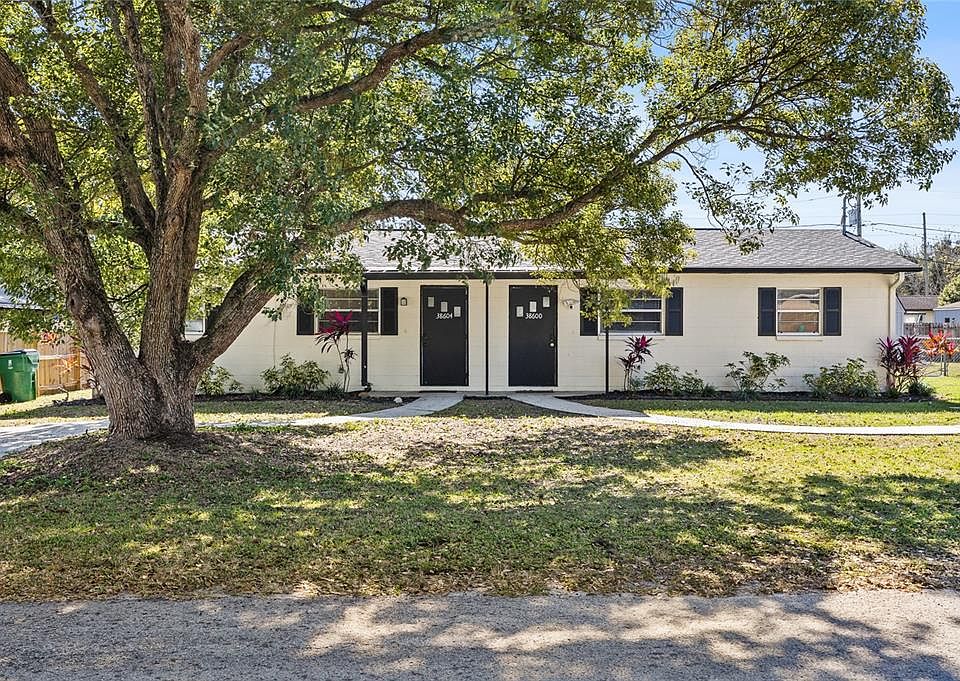 1st image of 38600 NAOMI AVENUE