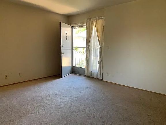 5th image of 1251 Santa Clara St APT 2