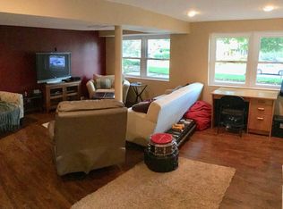 50 Fresh Meadow Dr, Lancaster, PA 17603