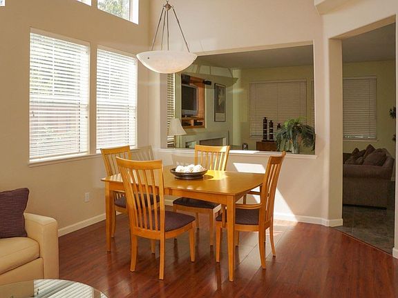 5th image of 1 Eucalyptus Ln
