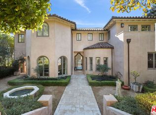 2421 N Catalina St, Los Angeles, CA 90027