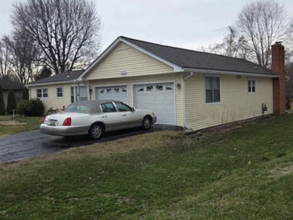 2nd image of 53151 Fairchild Rd