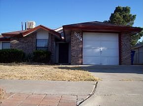 Very wide driveway