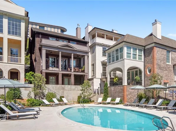 98 Ottley Ln, Atlanta, GA 30305