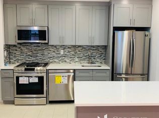 269 E 52nd St #1R, Brooklyn, NY 11203