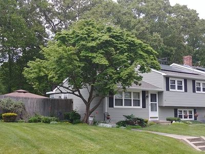 22 D Dr, Westport, MA, 02790
