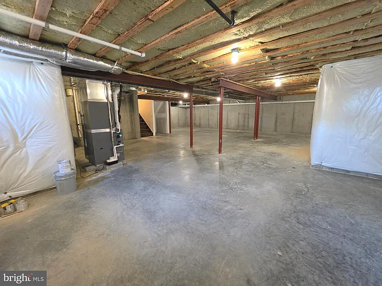 94 Wolf Creek Cir — Photo 47