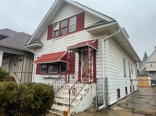 5915 W Iowa St, Chicago, IL 60651