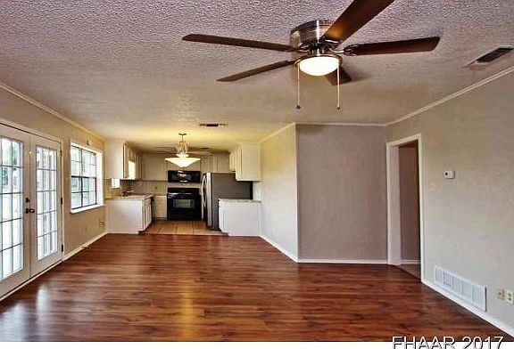 4th image of 621 N 23rd St