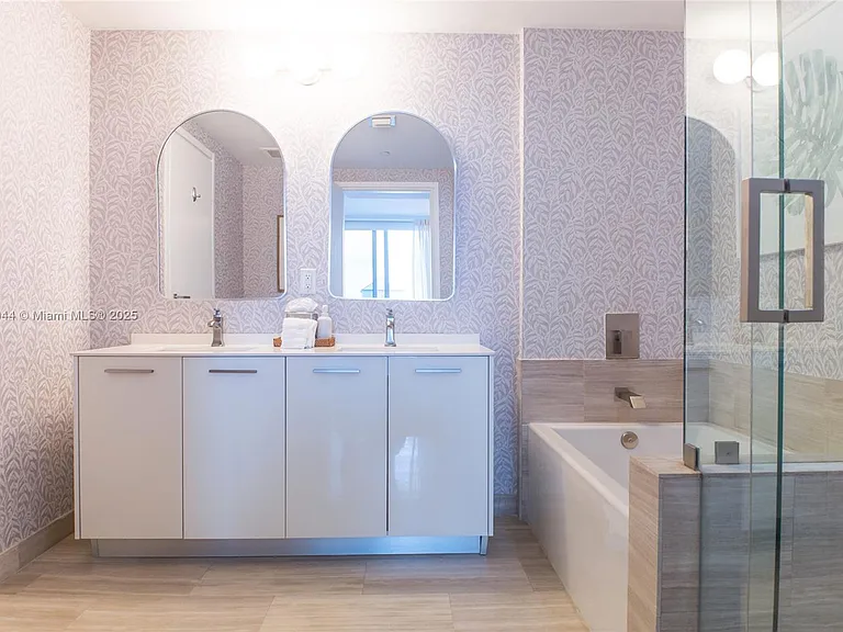 1300 Brickell Bay Dr #1608 — Photo 12
