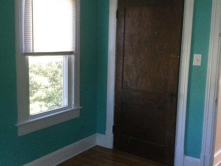 15 Glaize Ave — Photo 7