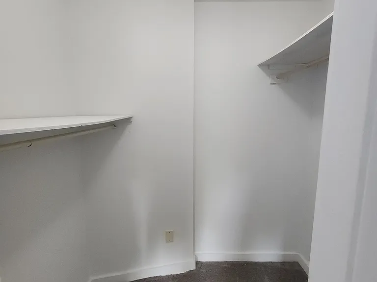 73 Hollywood St #2L — Photo 8