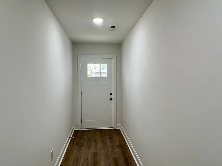 2132 Barrowcliffe Dr NW #1 — Photo 3