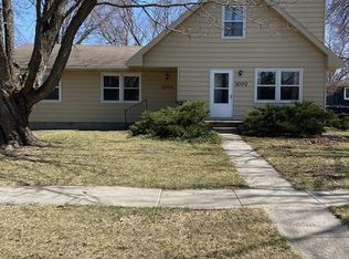 1004 Mesa Verde Pl, Ames, IA 50014