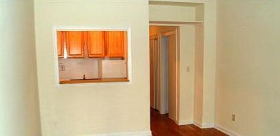 2nd image of 4 E 82nd St