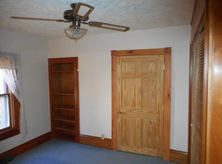 319 E Henry St, Charlotte, MI 48813