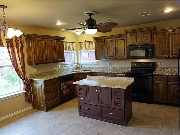 5th image of 1513 Jacqueline Ln