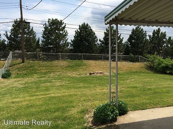 3rd image of 4924 Cherry Blossom Ln