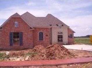 787 Dumaine Ct, Bossier City, LA 71111