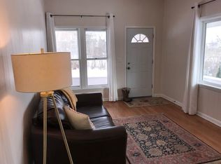 550 W Main St, Sun Prairie, WI 53590