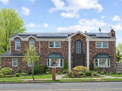 728 Huguenot Ave, Staten Island, NY, 10312