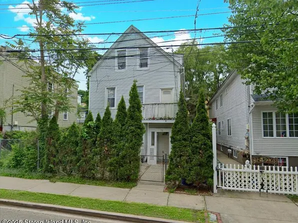 72 Layton Ave Floor 2, Staten Island, NY 10301