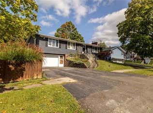 105 Calvin Rd, Syracuse, NY 13207