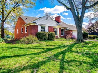 28012 Eldorado Pl, Lathrup Village, MI 48076