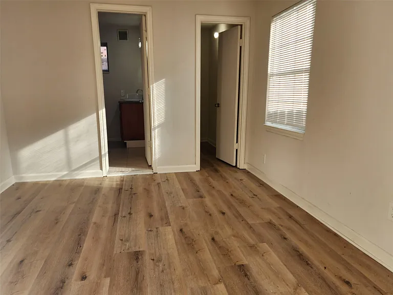 8531 Hiawatha Dr — Photo 16