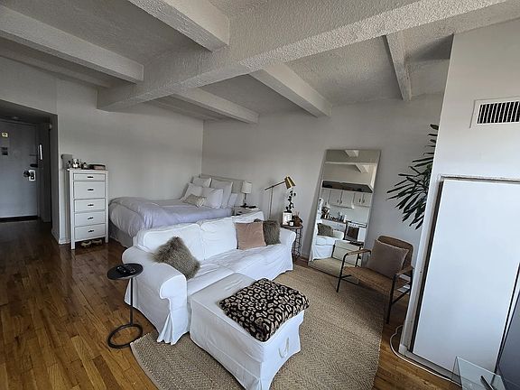2nd image of 160 Bleecker St #9E