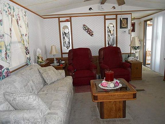 4th image of 7144 Harbor View Dr