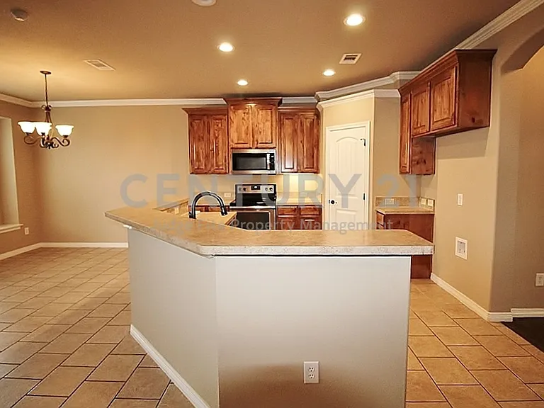 122 Sierra Dr — Photo 7