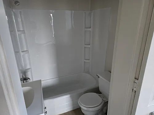 205 Kinsey St #5 Photo 1