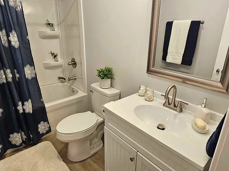 10 Carolyn St — Photo 22