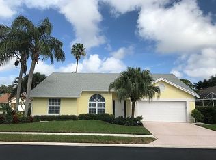 297 Moccasin Trl W, Jupiter, FL 33458